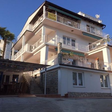 Apartmani Villa Christina Ичичи Экстерьер фото