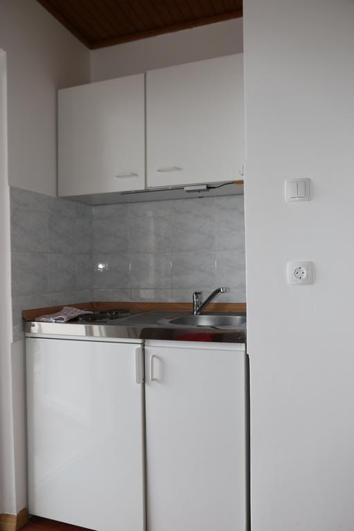 Apartmani Villa Christina Ичичи Экстерьер фото