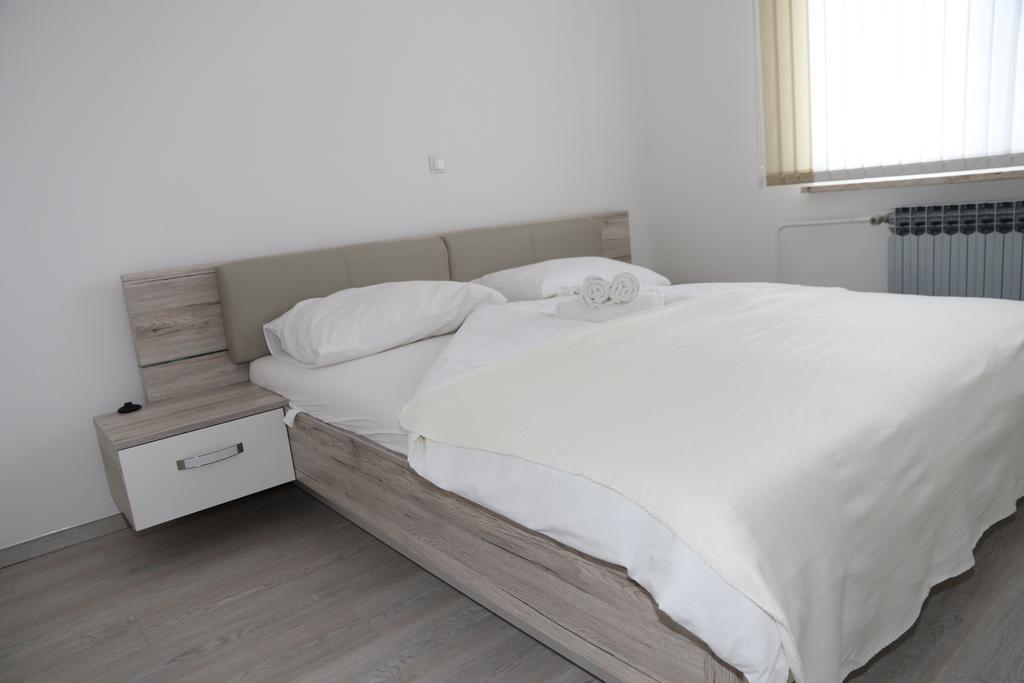 Apartmani Villa Christina Ичичи Экстерьер фото